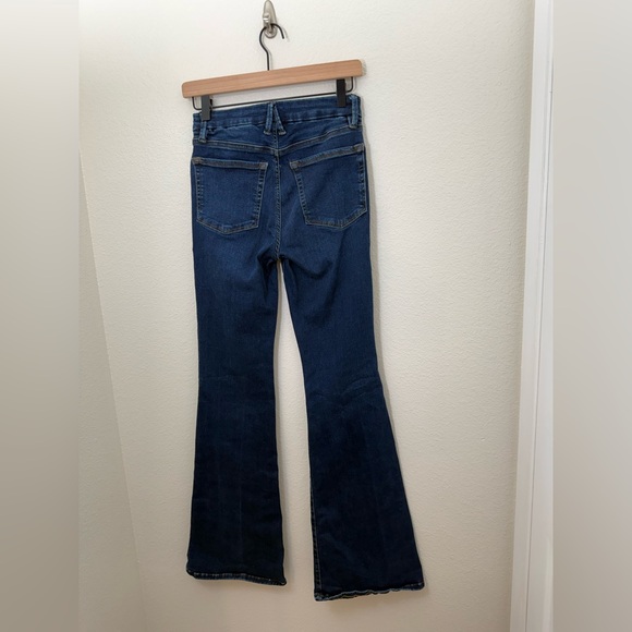 Good American Pull On Flare Jeans Size Medium in Indigo491 - Picture 7 of 14